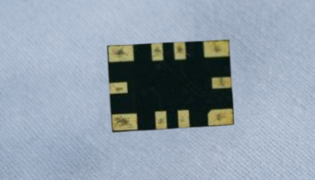 TCXO 7054