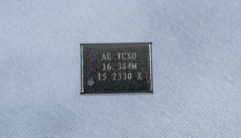 TCXO 7057